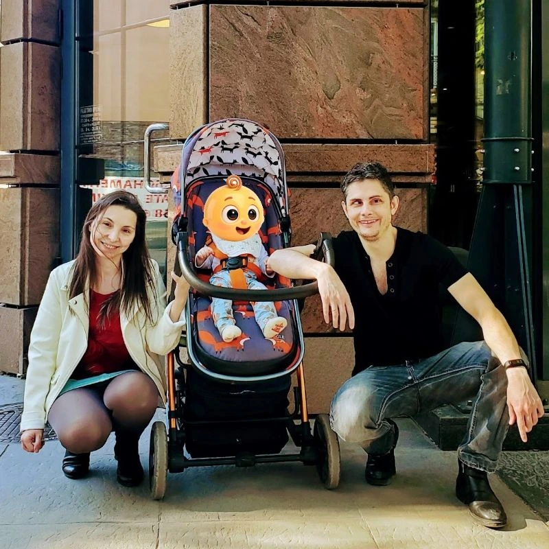 https://www.limitlessmindset.com/images/phoenix-mom-dad-stroller-cafe-800.webp?time=1